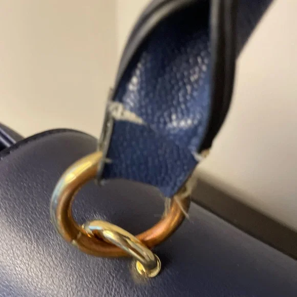 Versace 1969 Abbigliamento Sportivo
Also referred to as Versace 1969. - Picture 8 of 12